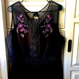 Thalia Sodi sleeveless top
